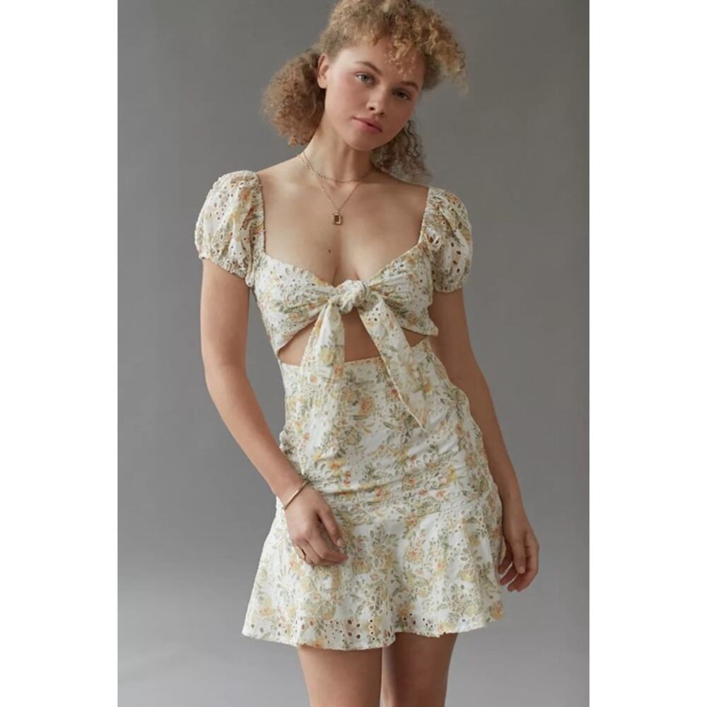 En‎ Saison Yellow Floral Eyelet Mini Dress Puff Sleeve tie Open Front Women’s M